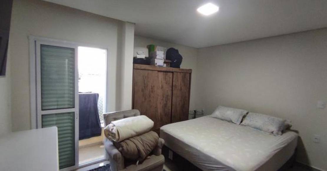 https://custodioimoveis.com/cobertura/jpg/1110x581/4090/49196