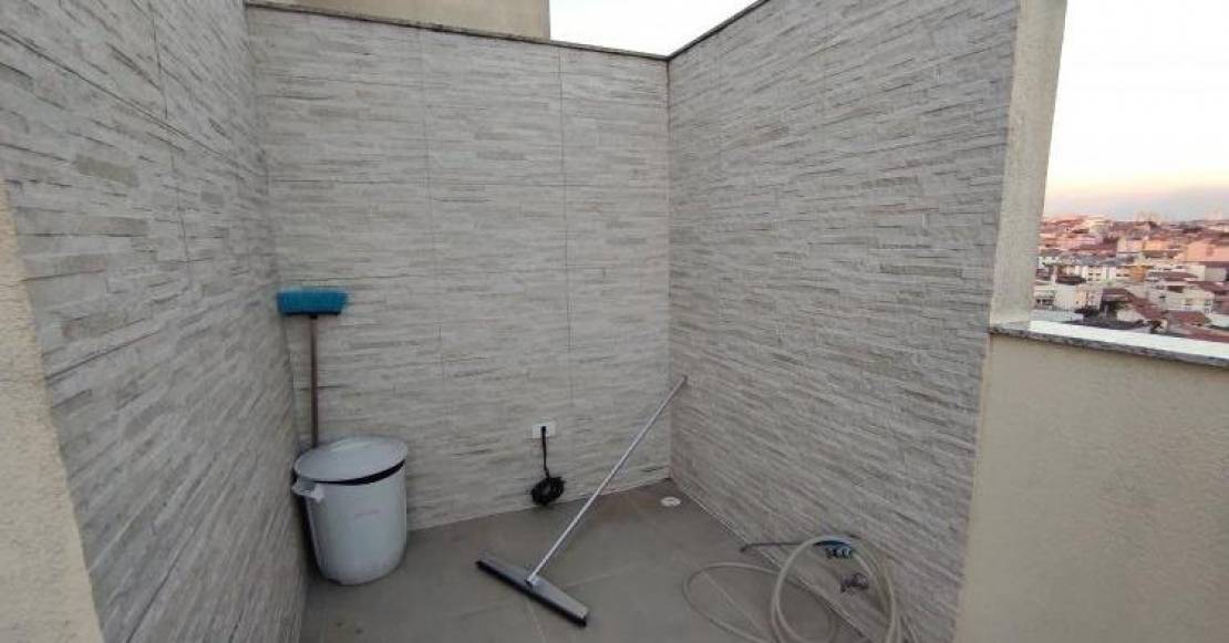 https://custodioimoveis.com/cobertura/jpg/1110x581/4090/49204