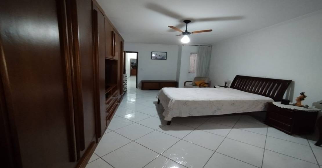 https://custodioimoveis.com/sobrado/jpg/1110x581/4083/49017