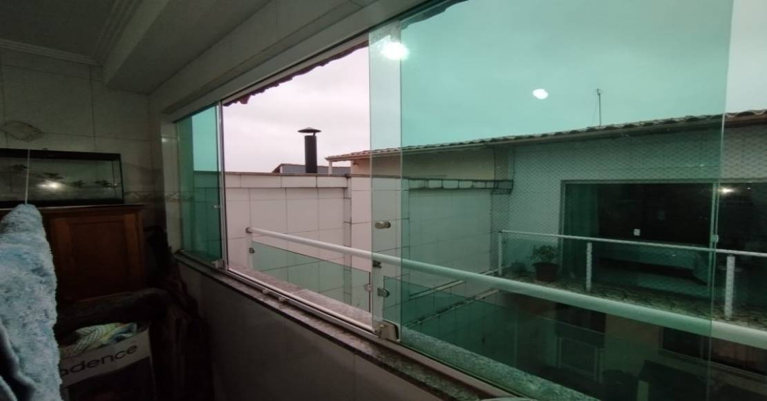 https://custodioimoveis.com/sobrado/jpg/1110x581/4083/49031