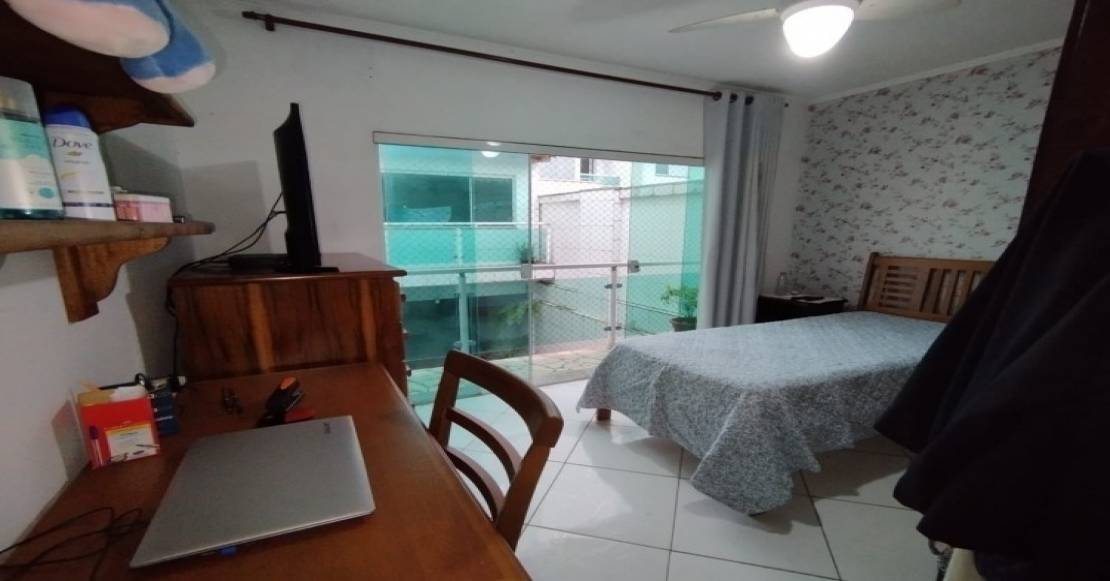 https://custodioimoveis.com/sobrado/jpg/1110x581/4083/49039
