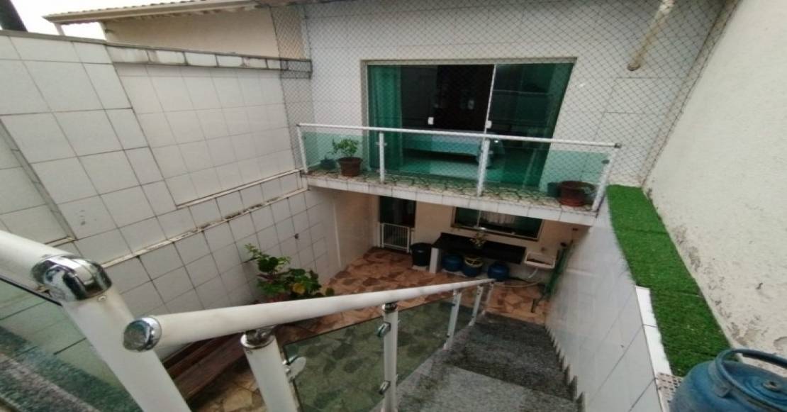 https://custodioimoveis.com/sobrado/jpg/1110x581/4083/49044